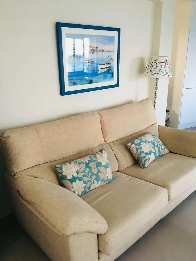 Apartamento Frente Al Mar En La Torrecilla Nerja Spain